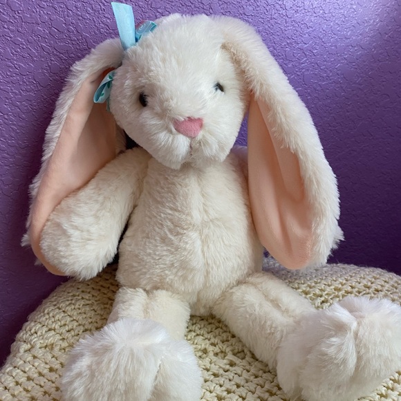 Embroidered Easter Bunny - Picture 5 of 8